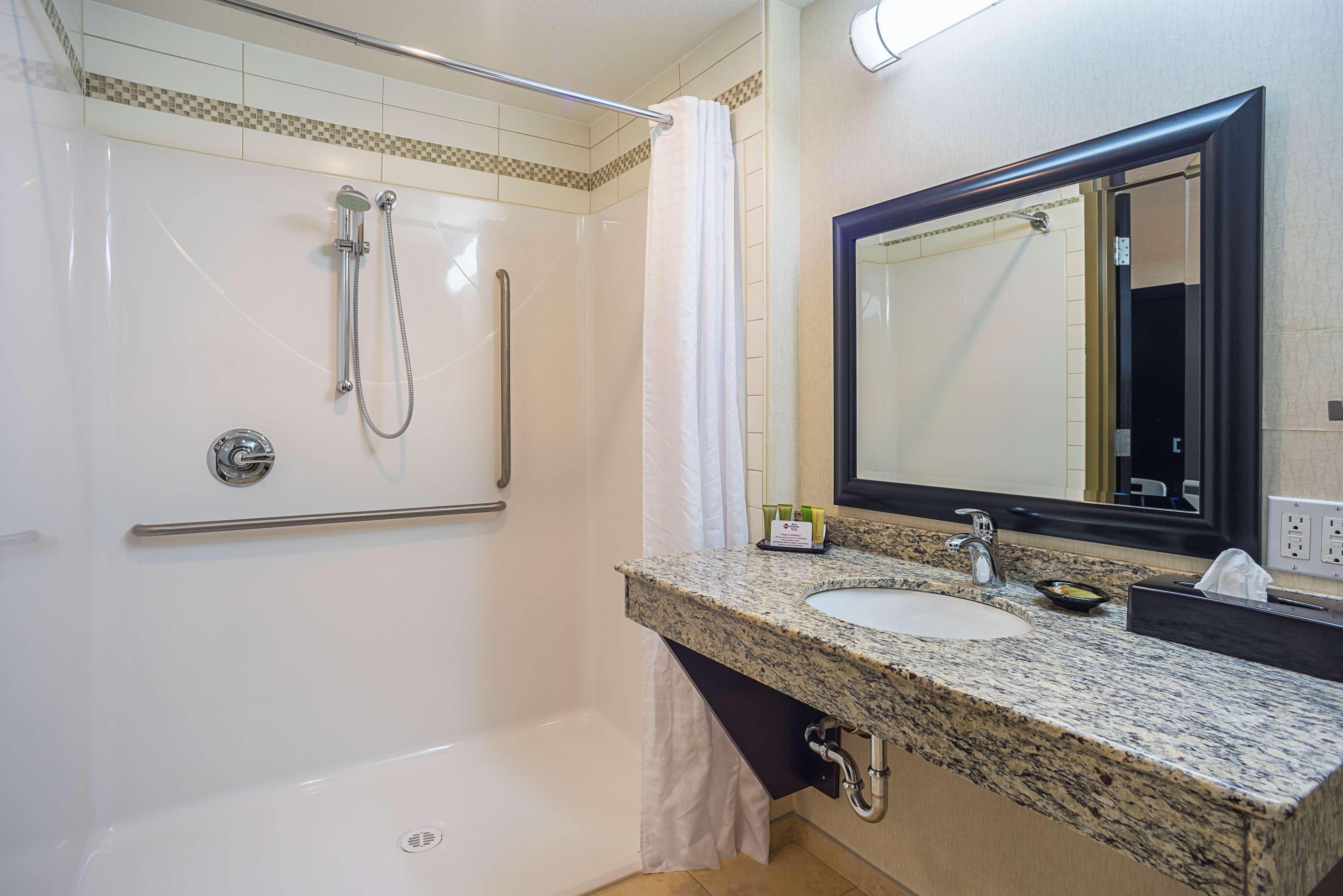 Best Western Wainwright Inn & Suites Luaran gambar